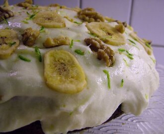 Banankake med limeglasur