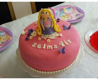 Rapunzel kake