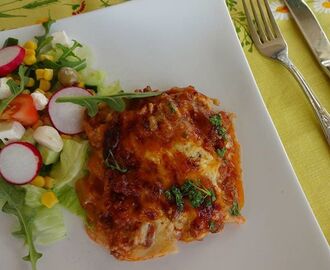 Dobbel Lasagne al forno med bechamel og kjøttsaus  !