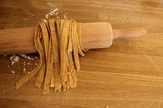 hjemmelaget pasta.