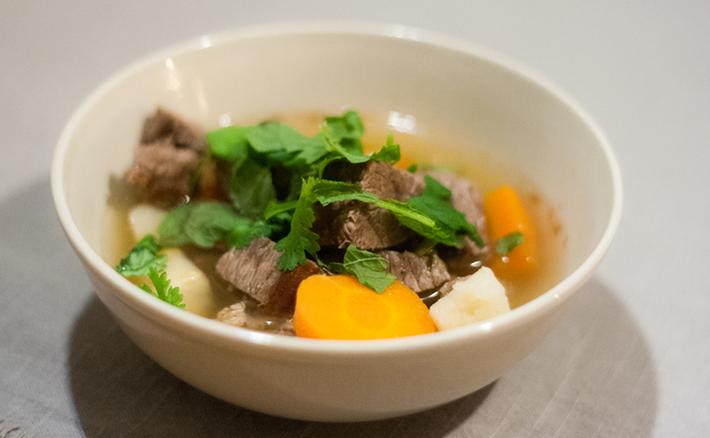 Vietnamesisk kjøttsuppe