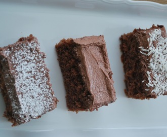 kvikklunchkake, dronningens kvadrater, svanseidkake eller sjokoladekake!