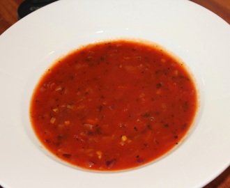 Hjemmelaget tomatsuppe