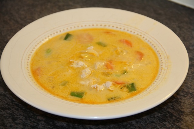 Asian curry suppe m/nudler