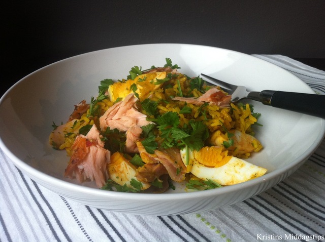 Kedgeree med røkt laks