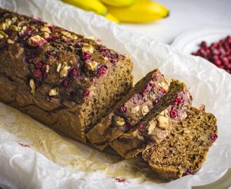 Walnut banana bread