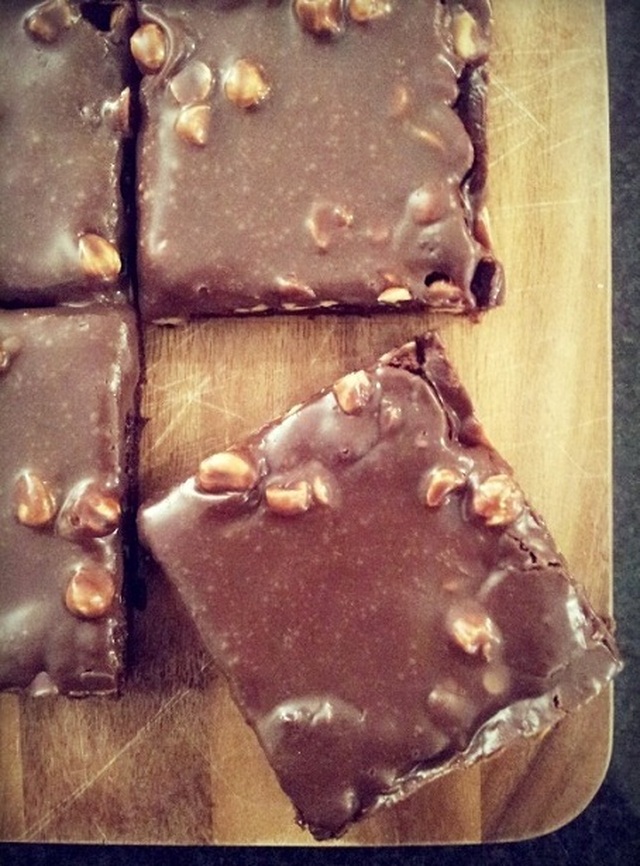 Snickers brownie bars