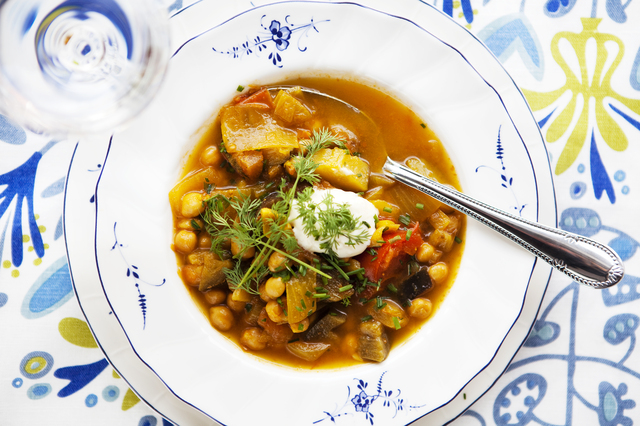 Vegetarisk soppa från det franska lantköket