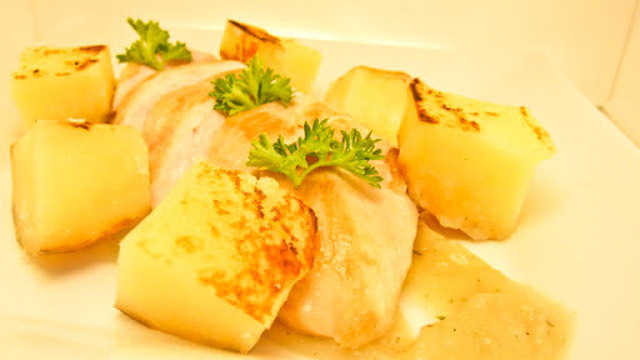 Kyckling, potatis med jordärtskocka pure med timjan och citron. ”veckans matlåda”