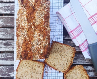 Glutenfri surdegslimpa med rågkross