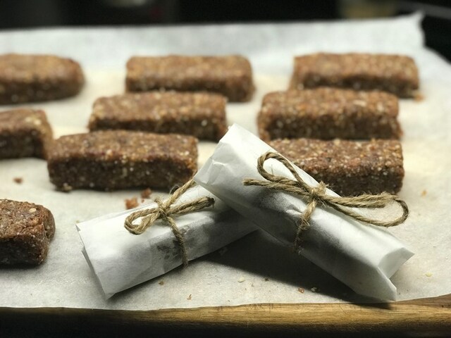 Sjukt goda proteinbars (Vegan och Raw vänliga) | juliette stephen