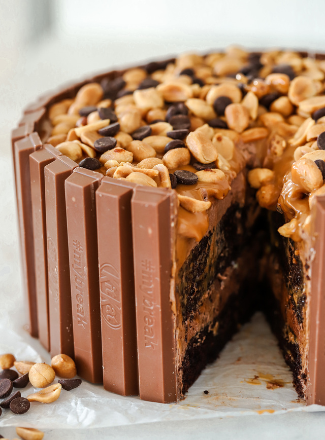 Chokladtårta med kitkat, 10-12 bitar: