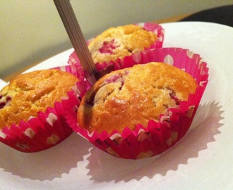 Mumsiga hallonmuffins