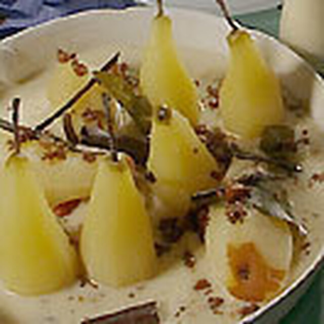 Päron kokta i kokosmjölk