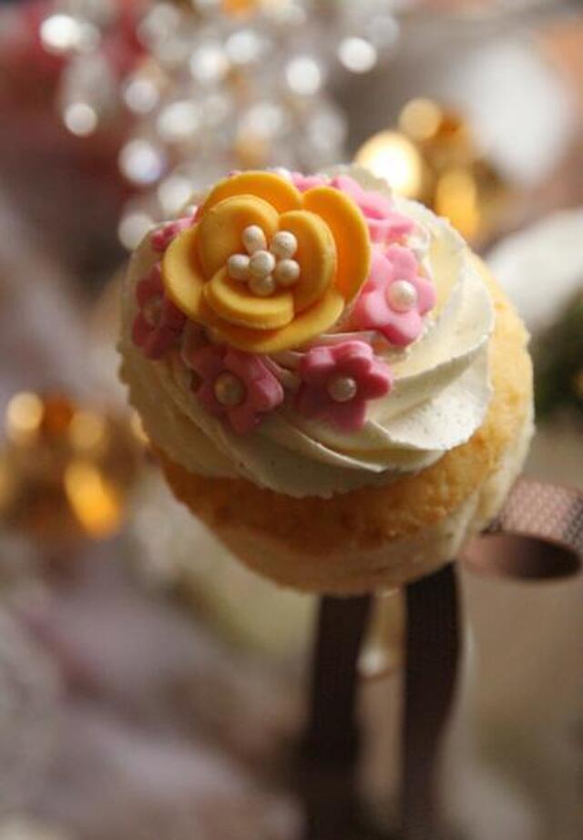 Vanilla cupcakes skewers!