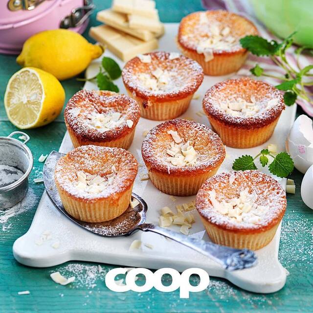 Coop Sverige on Instagram: “Beroendeframkallande små citronkladdkakor – perfekt söndagsfika!? 12 stycken: 1.      Sätt ugnen på 175°. 2.  Smält 150 g smör. Vispa 2 ägg…”