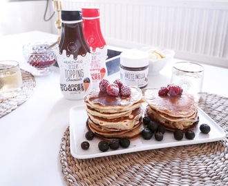 Amerikanska pannkakor med sockerfri sås