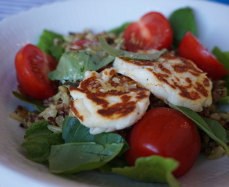 Sallad med halloumi och citrondressing