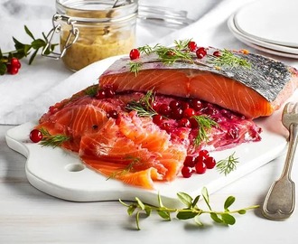 Lingongravad lax med svartpeppar och apelsin