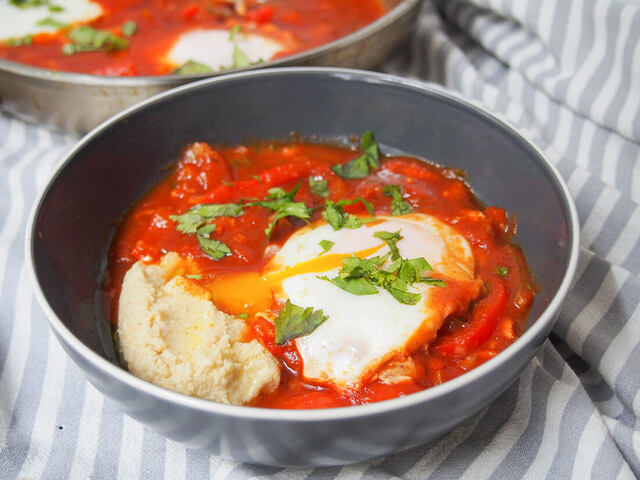 Shakshuka hummus