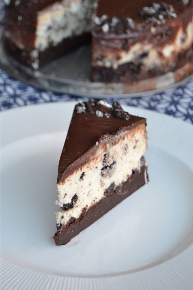 Oreo cheesecake på browniebotten med Nutellatopping