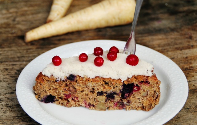 Mjuk Kaka med Palsternacka & Kokos-Citron Topping (Gluten/Laktos-fri, Eko)