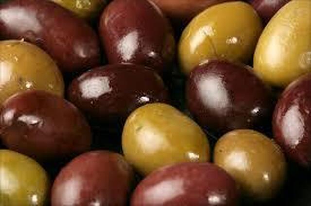 Fetaostkräm med oliver