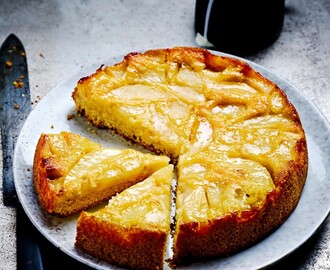 sams pear cake