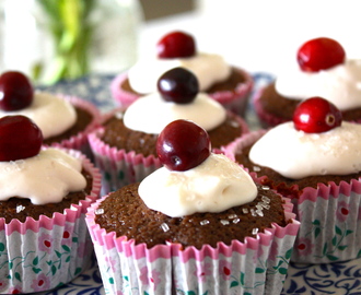 Chocolate & Cranberry Cupcakes – Choklad & Tranbärs Cupcakes
