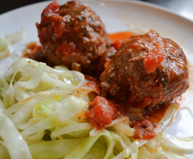 Italienska köttbullar i tomatsås