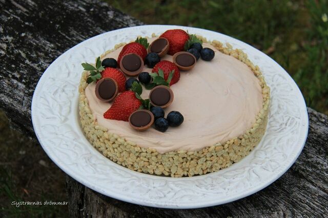 Mjölkchoklad cheesecake med krisp