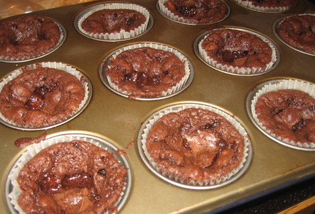 Kladdkakemuffins med Kinapuffar