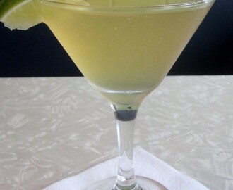 Gimlet Royal.