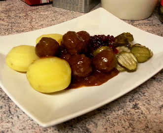 Lökiga Köttbullar i Brunsås - Recept