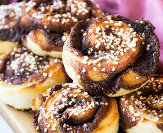 Kanelbullar med kladdkaksfyllning