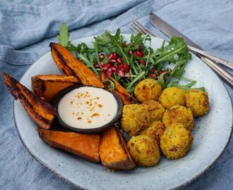 Ostiga Kikärtsbollar - Cheesy Chickpea balls