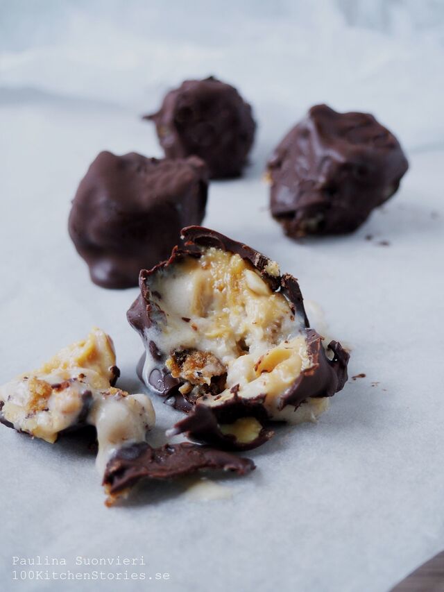 Vegan Ice Cream Snickers Bites