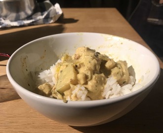 Vegetarisk thaigryta med kokosmjölk