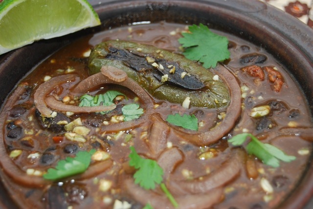 Bön och fläsk-gryta från Yucatan