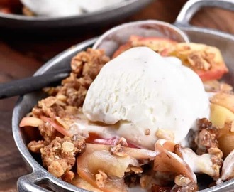 Skillet Apple Crumble Recipe