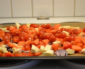 Veckans vegetariska: Rostad grönsakssoppa med vitlökscreme