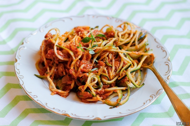 Snabb köttfärssås med zoodles – perfekt att sno ihop