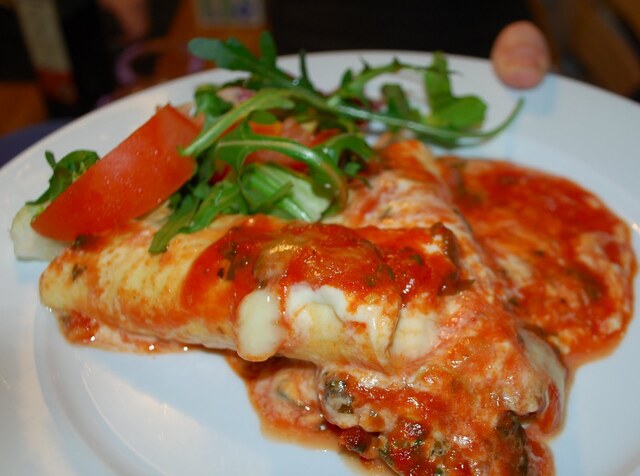 Cannelloni med ricotta och spenat