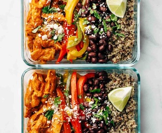 15 Minute Meal Prep: Sheet Pan Chicken Tinga Bowls