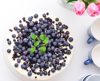 Laktosfri blåbärstårta med lemoncurd