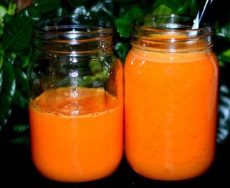 Färskpressad apelsin-, morot- & ingefärsjuice