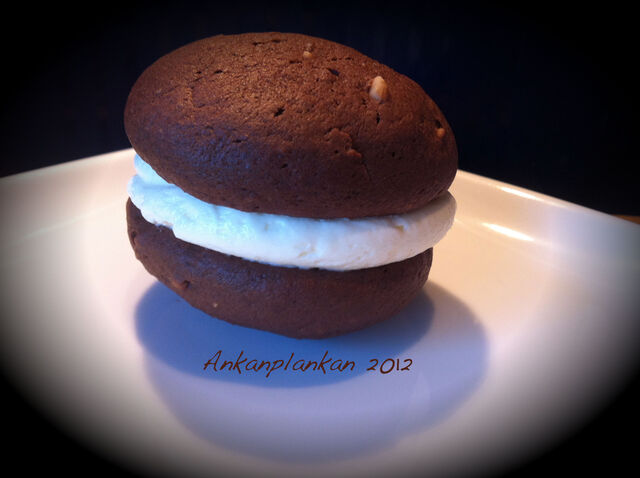 Choklad- och jordnötswhoopies