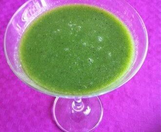 Avokado- och spenatsmoothie