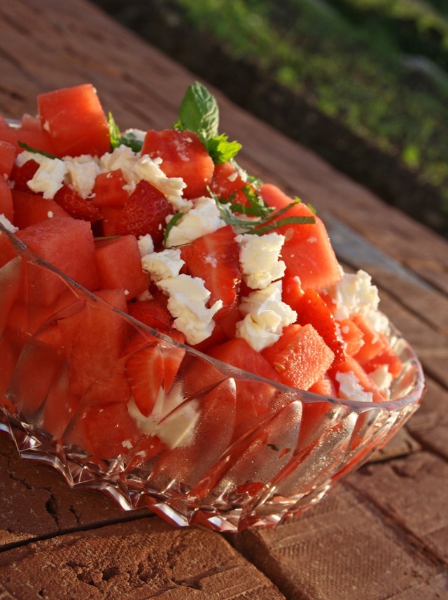 Melon och jordgubbssallad med fetaost