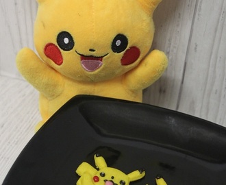 Spritsade Pikachu passionsfruktskakor